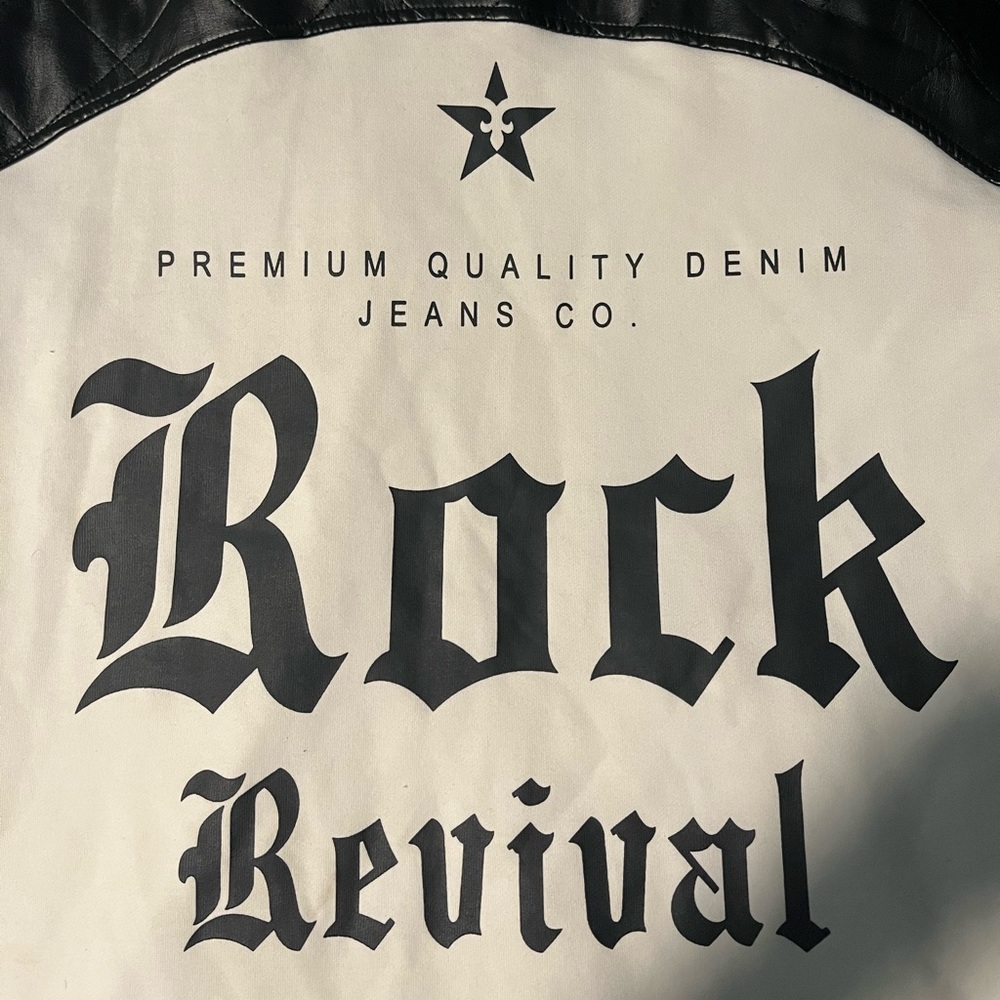 2xL Rock Revival black and white leather jacket